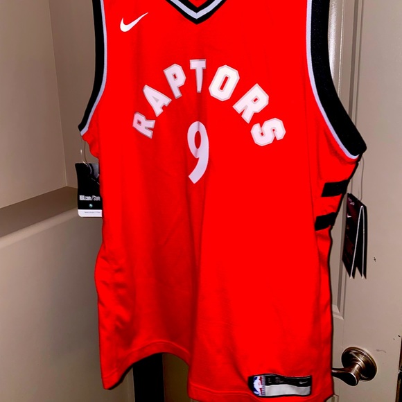 Kids Nike Toronto Raptors Jersey! - Picture 2 of 6